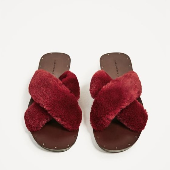 criss cross fur slides